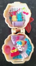 Shopkins SPK Lil' Secrets Shoppies LOCKET Playset Mini Bakery Moose
