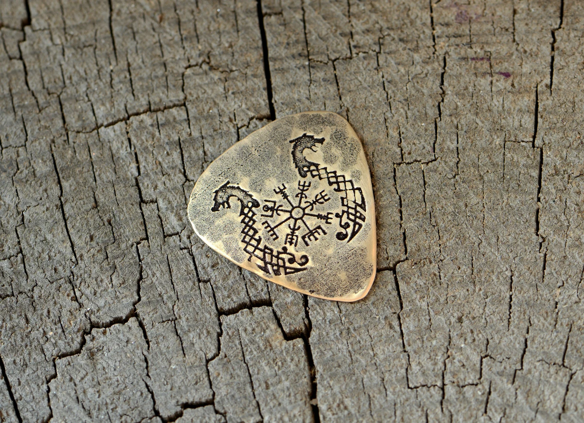 Bronze guitar sale pick