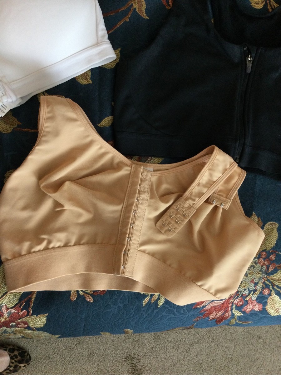 Post Mastectomy Bras Lot (3) Front Closure View 3