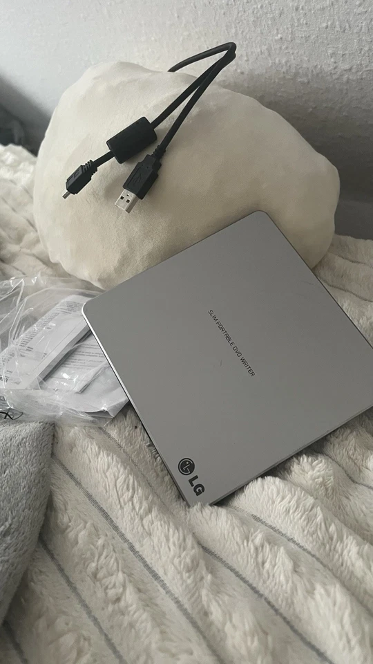 LG GP60 Ultra Slim Portable DVD Writer –OVP - Bild 2 von 3