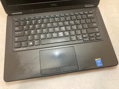 Dell Latitude 5250 Laptop 12" Intel Core i5 4th Gen WON'T BOOT -PP - Picture 2 of 7