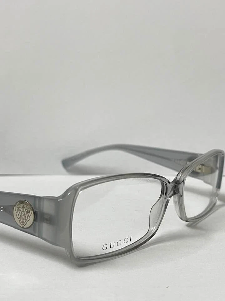 Discontinued gucci eyeglass clearance frames