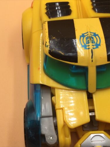 Playskool Transformers Rescue Bots Action toy Bumblebee Energize Changes Boys - Picture 3 of 12