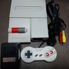 Nintendo New Famicom Console AV HVC-101 NES Used Japanese only