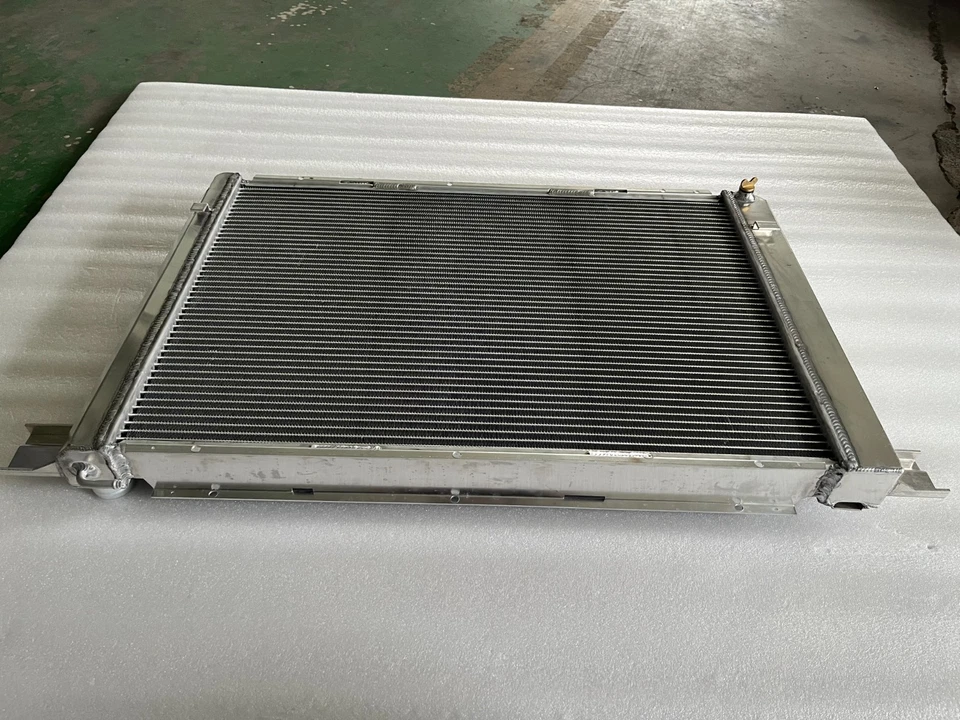 Aluminum Radiator Fit Mercedes-Benz R129 SL600 1989-2001, 1295001003 - Imagem 3 de 4