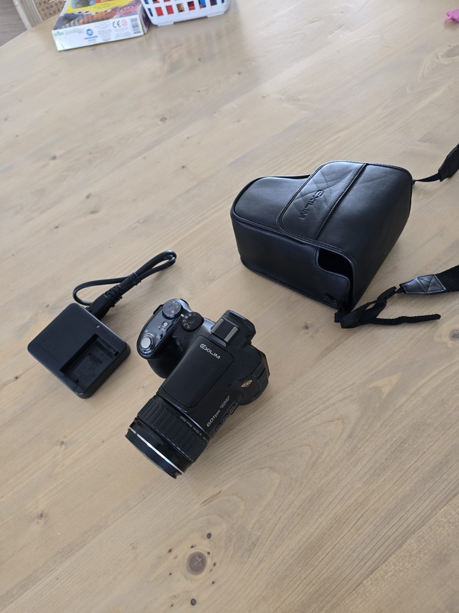 Buy Casio EXILIM EX-F1 6.0MP Digital Camera - Black online