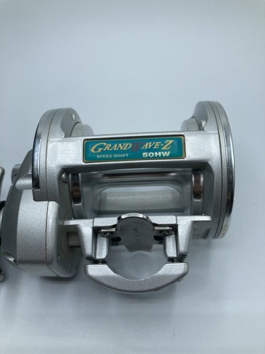 Raro Mulinello da Pesca DAIWA GrandWave Z 50HW Velocità Albero 220 Yard. Buono Funzionante - Foto 2 di 6