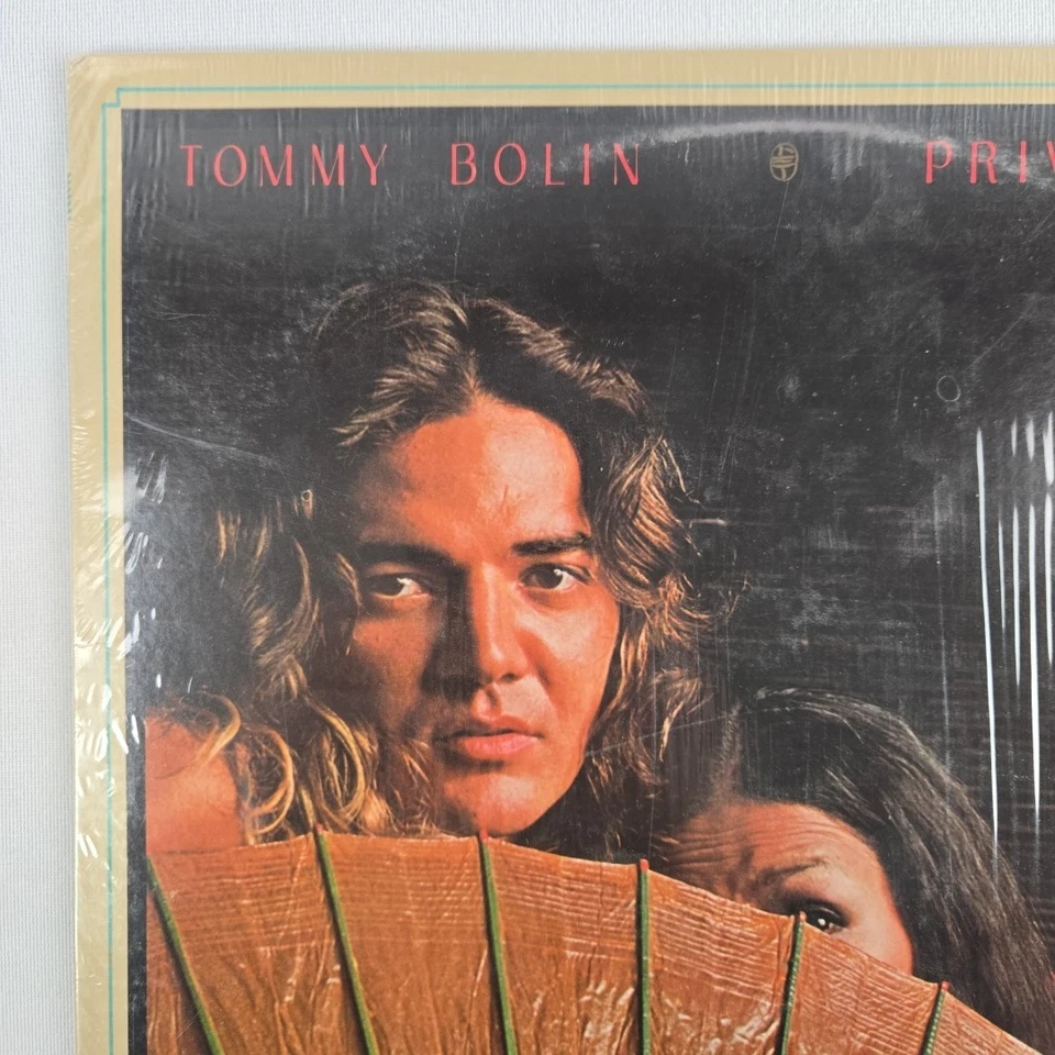 Tommy Bolin - Private Eyes - 1976 Vinyl LP - Columbia PC-34329 - In Shrink Wrap Foto 4 de 4