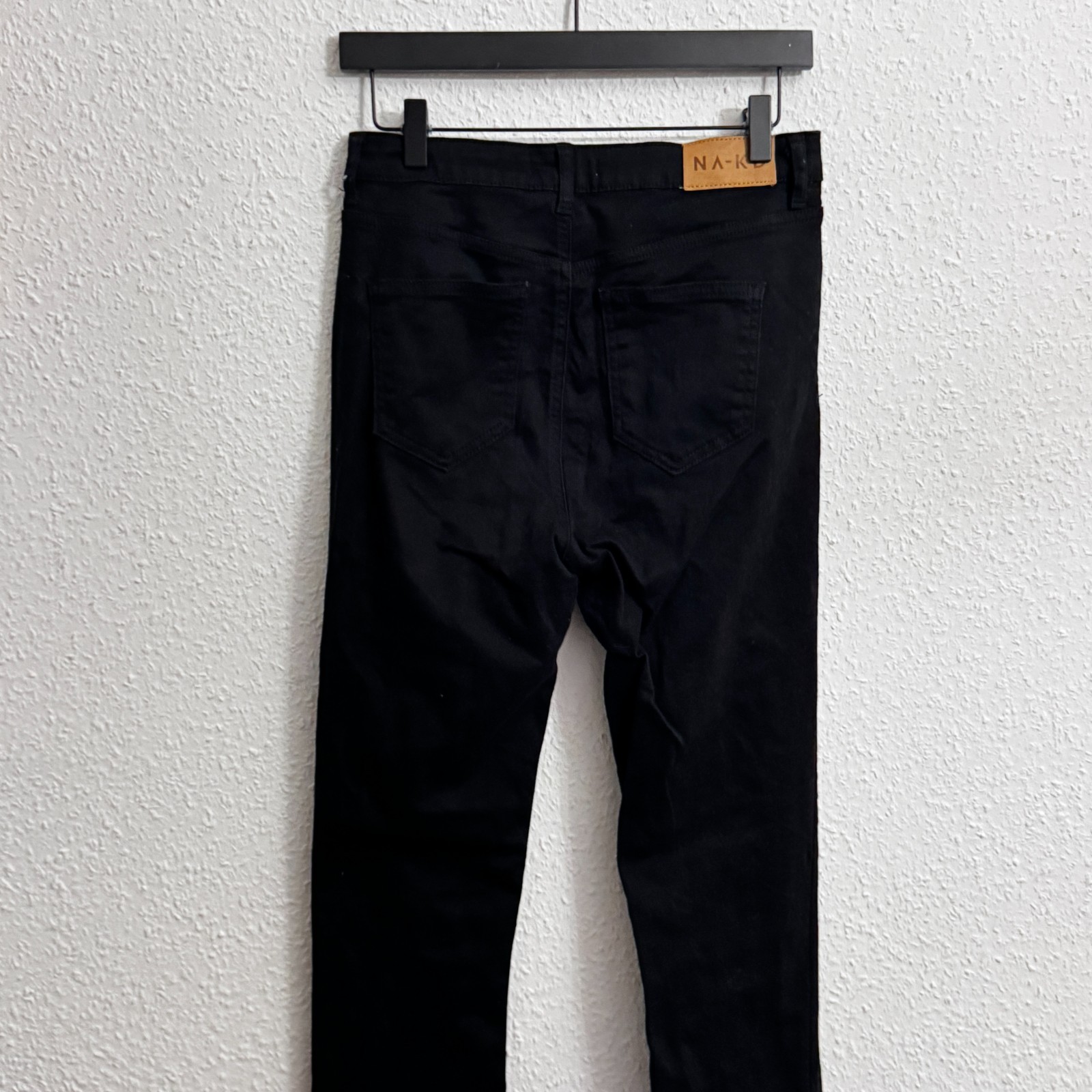 NA-KD High Waisted Straight Leg Jeans in Black - Size 40 image 4