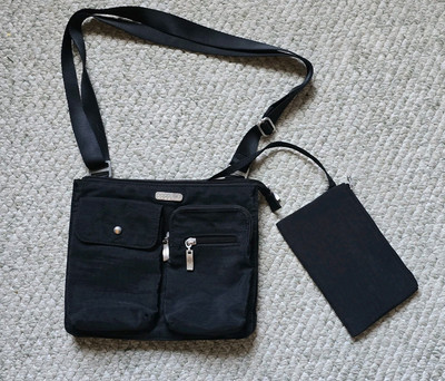 Baggallini Everything Crossbody Travel Bag RFID Messenger Shoulder Bag Black