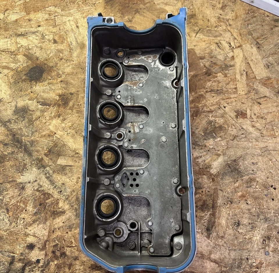 92-00 Honda Civic D16y7 D16y8 D16z6  Valve Cover - Image 3 of 3