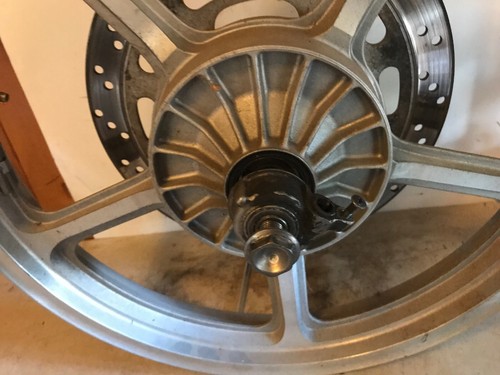 Honda Vt1100c Shadow Front Wheel, Rotor, Axle Bolt, Speedo Drive 1993 Used - Picture 4 of 12