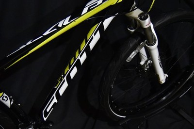 SCOTT SCALP MOUNTAIN BIKE SIZE LARGE, 19