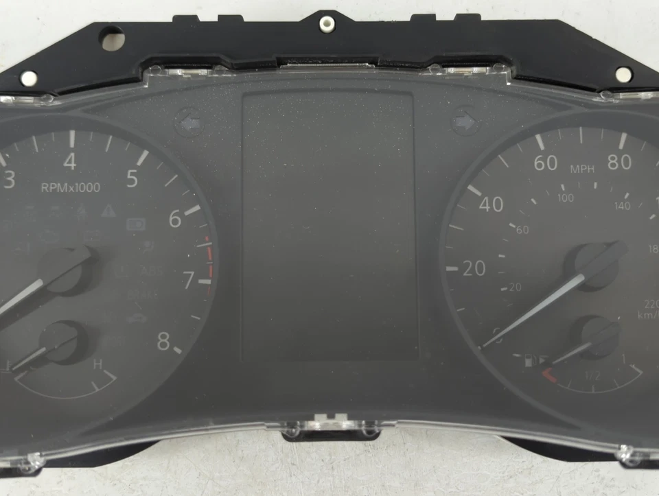 2017-2018 Nissan Rogue Sport Speedometer Instrument Cluster Gauges PDGV1 - Image 4 of 4
