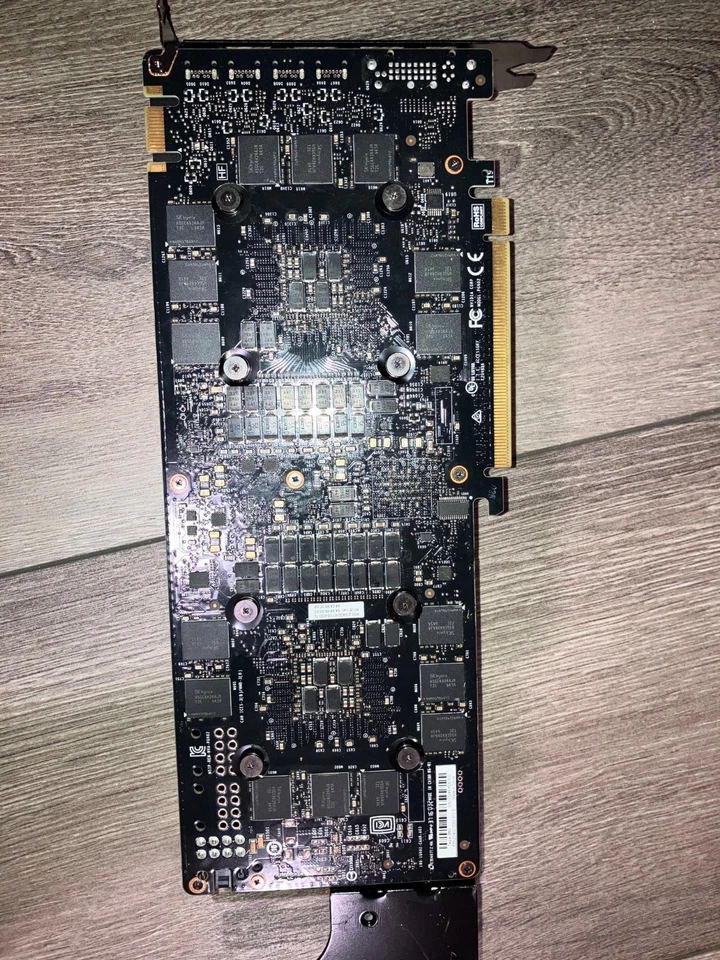 NVIDIA Tesla M60 16GB CUDA PCI-e 3.0 x16 Accelerator Card - Image 2 of 2