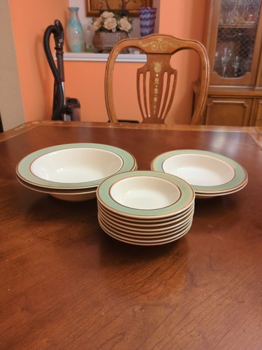 Taylor, Smith & T Classic Heritage Celadon Green ASSORTED BOWLS Bowls - Bild 4 von 11
