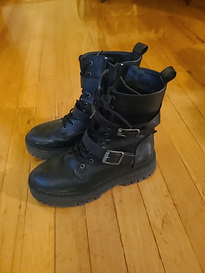 Botas de combate Sincerely Jules Peyton negras Moto Lug cremallera lateral para mujer 6,5 Foto 3 de 4