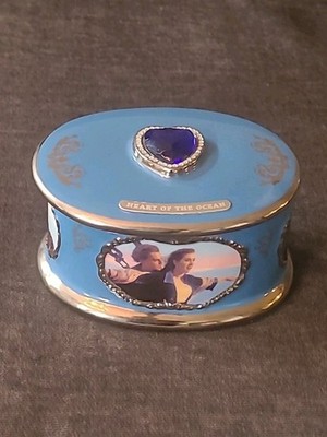1999 Ardleigh Elliott Titanic Porcelain Music Box R1219 My Heart Will Go On