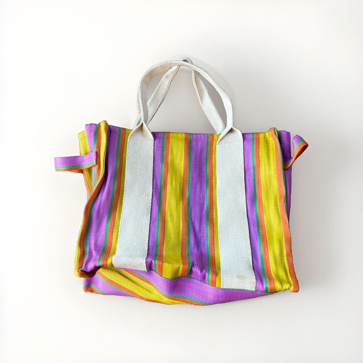 【センスUP】Urban Outfitters Serena Puff トートバッグ UO Serena Puff Mini Tote Bag | Urban Outfitters Canada