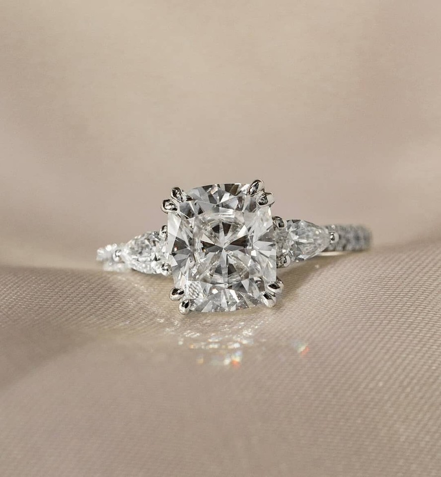 20 Carat Moissanite 925 Sterling Silver Ring main image 0