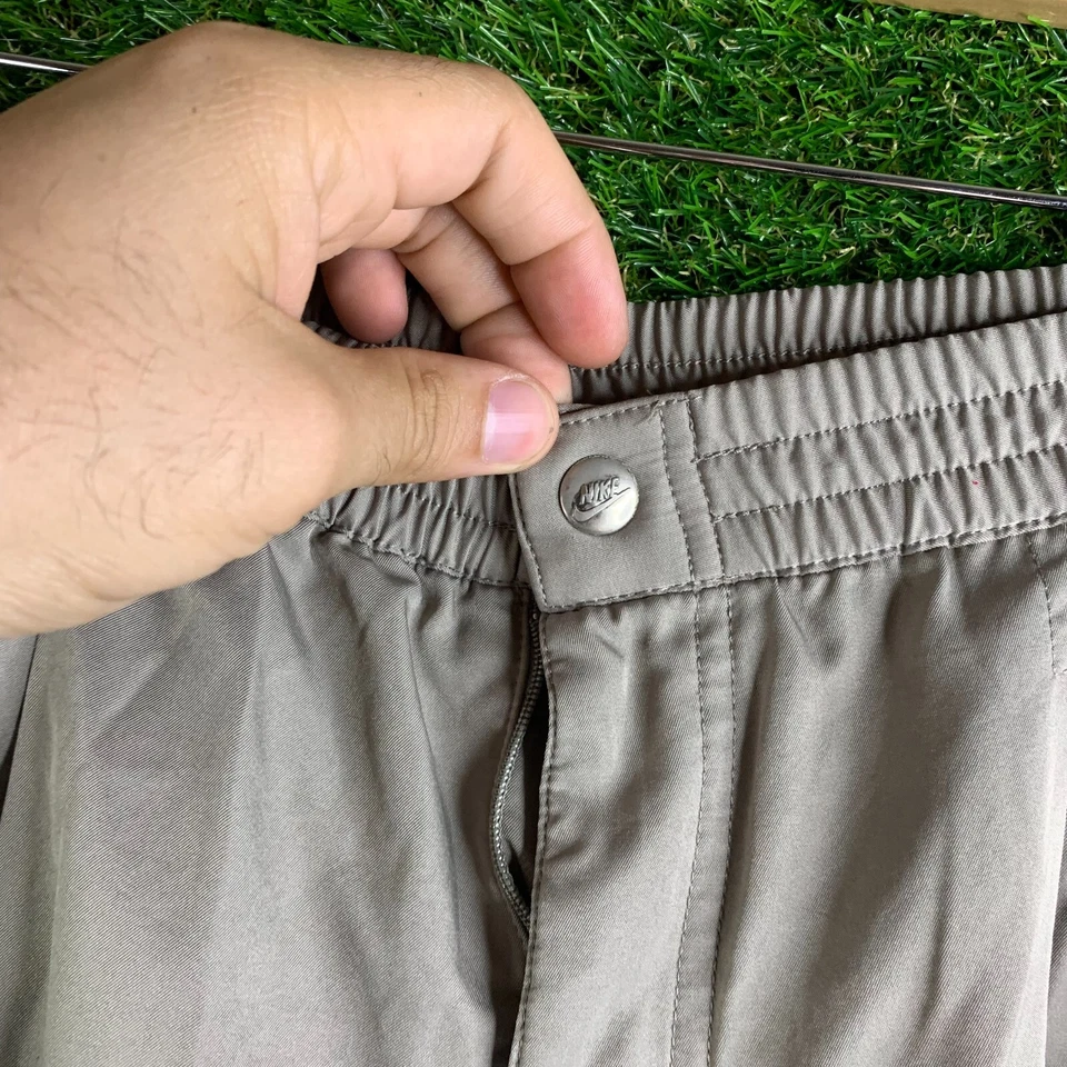 DEFECTO* Pantalones Cortos Chinos Tenis Cancha Nike Challenger De Colección L Etiqueta Blanca Foto 3 de 4