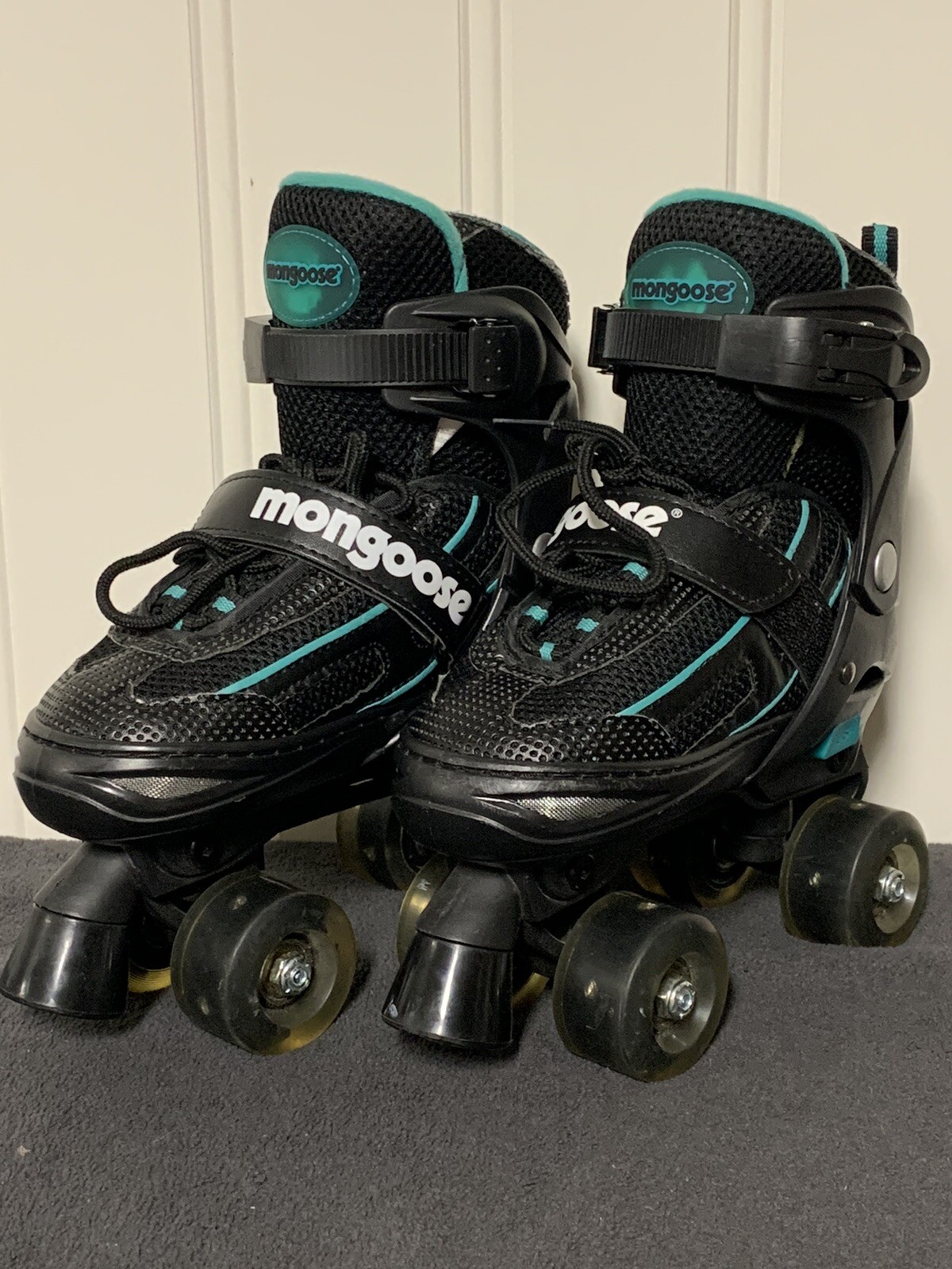 Size: 1y Thru 4y Adjustable / Black-green / Led Lights