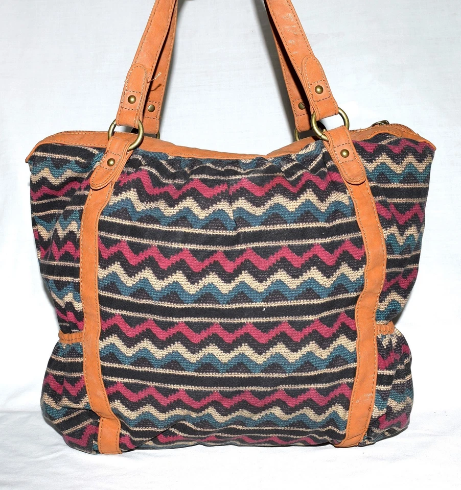 Bolso de Mano ONeil Rosa Negro Beige Teal Ondulado Algodón a Rayas con Borde de Cuero Sintético Foto 2 de 4