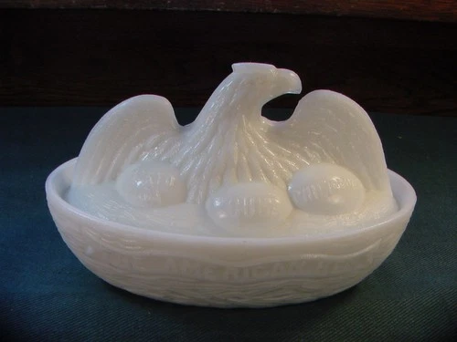 Antique The American Hen Cuba Eagle on  Nest Milk Glass Lidded Covered Dish CD10