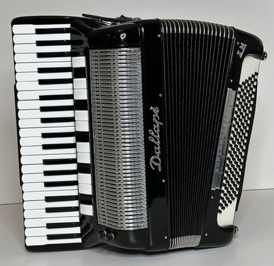 Dallape Supermaestro Piano Accordion LMMH Double Tone Chamber (41