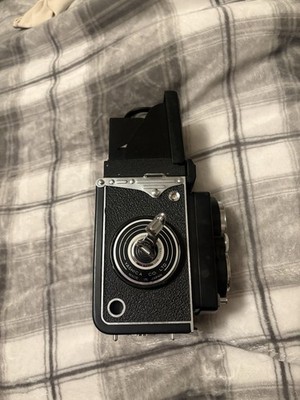 Vintage LM Yashica-Mat Copal MXV Camera 80mm Twin Lens W Leather