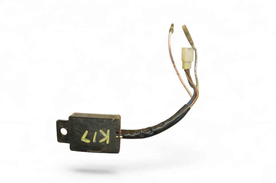 Kawasaki Kz750 Kz 750 Kz400 Kz 400 Kz1000 Kz 1000 Z1 900 Fuse Box K17 *2679J - Image 2 of 4