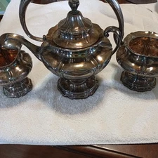Vintage Pairpoint Mfg New Bedford Quadruple Plate Teapot, Sugar Bowl Creamer Set