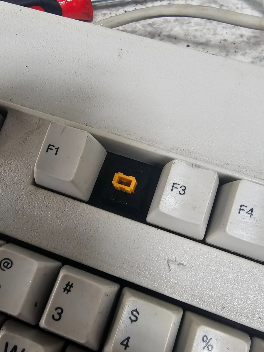 Rare Wang 725-7951-US Orange Alps Omron Mechanical Clicky Keyboard