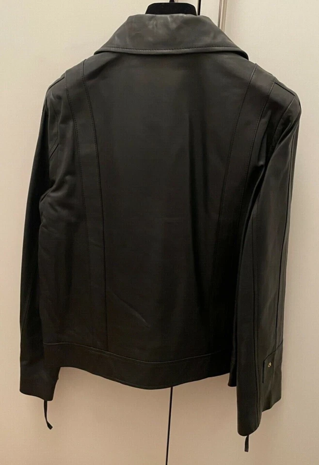 Jaqueta de Moto MARC BY MARC JACOBS Couro Grande Orcha Preta - Imagem 2 de 4