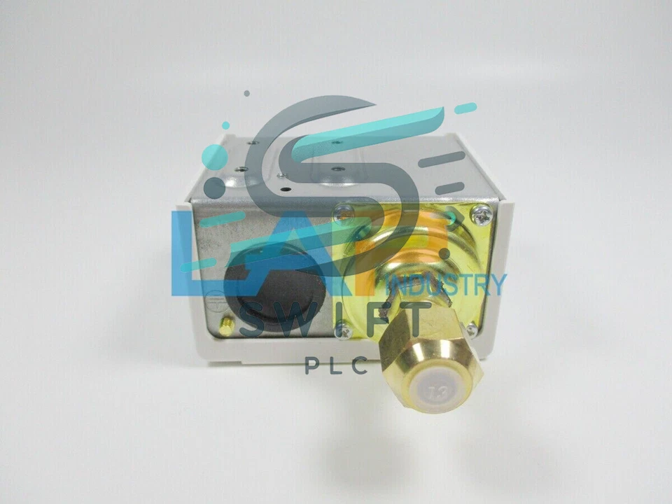 New 1PCS For SAGINOMIYA SNS-C110X 1-10kg 15-140Ib/In2 Pressure Switch - Image 3 of 4