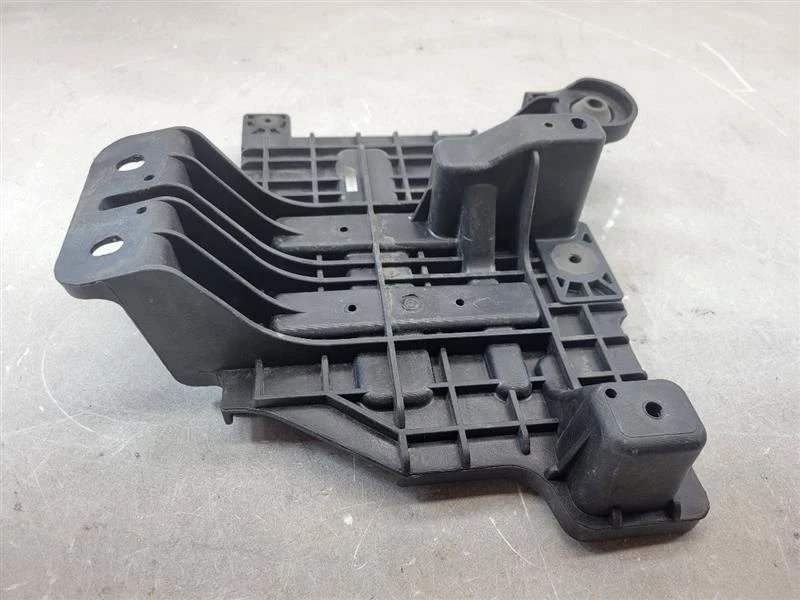 2010 2011 2012 2013 2014 2015 HYUNDAI TUCSON BATTERY TRAY 37150-2S000 - Image 2 of 4