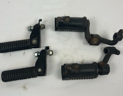 1979 Honda CB750F Motorcycle Footrests  Foot Pegs Set of Four OEM# 50620-438-000