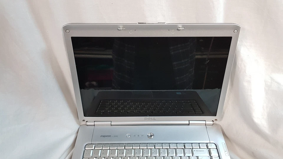 Dell Inspiron 1520 15.4" Laptop Intel Celeron 1GB 80GB, NO OS - Image 4 of 4