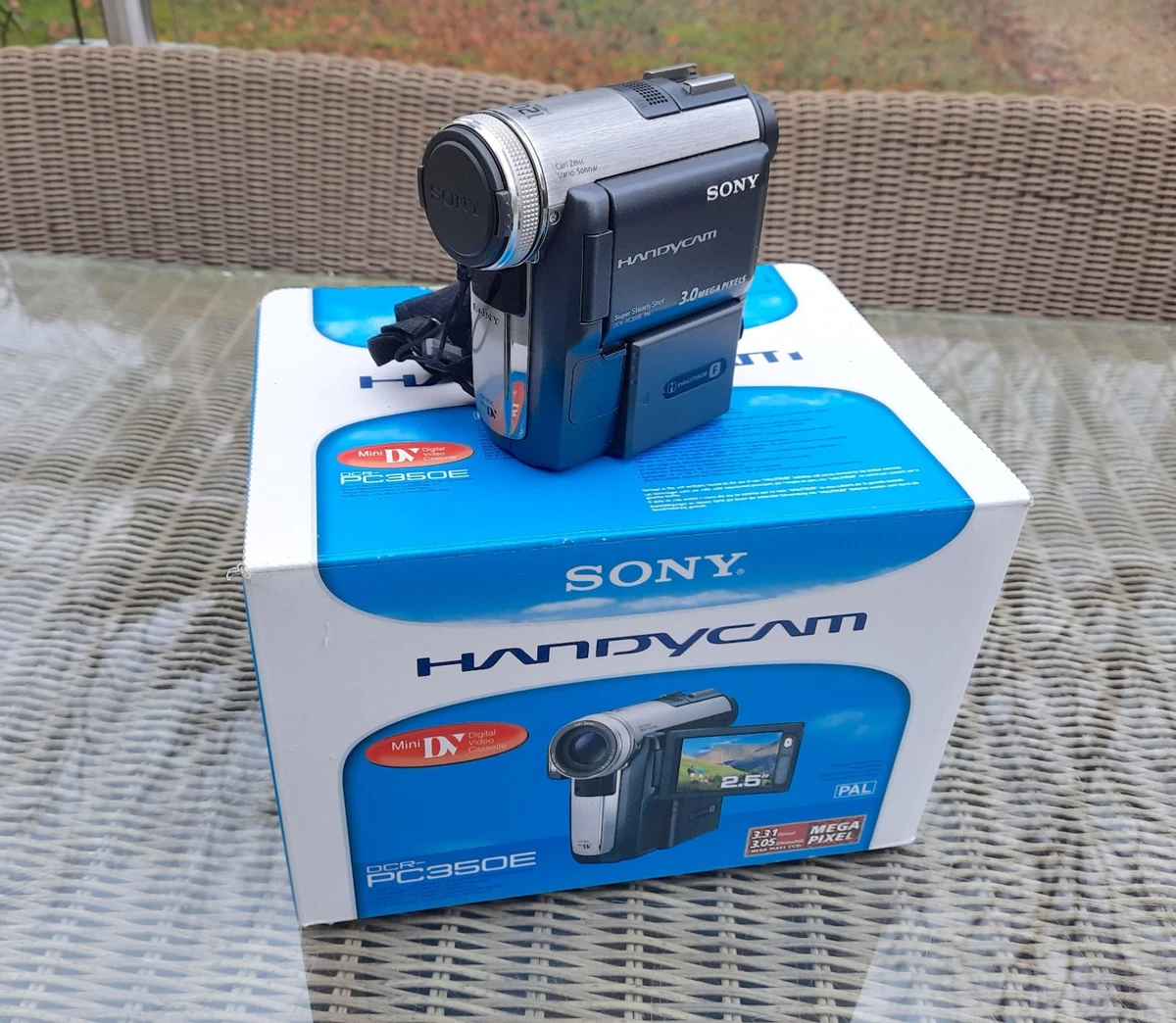 Caméscope Sony DCR-PC5E MiniDV PAL - Série Handycam - Gris - Occasion