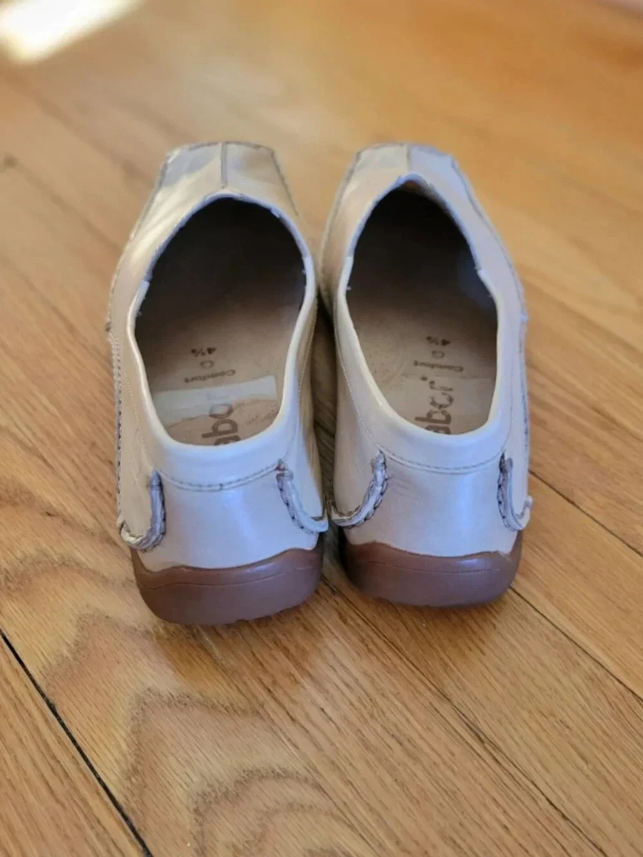 Gabor Comfort G Women's Loafers Size US 7 UK 4.5 Cream Leather Square Toe Slip O