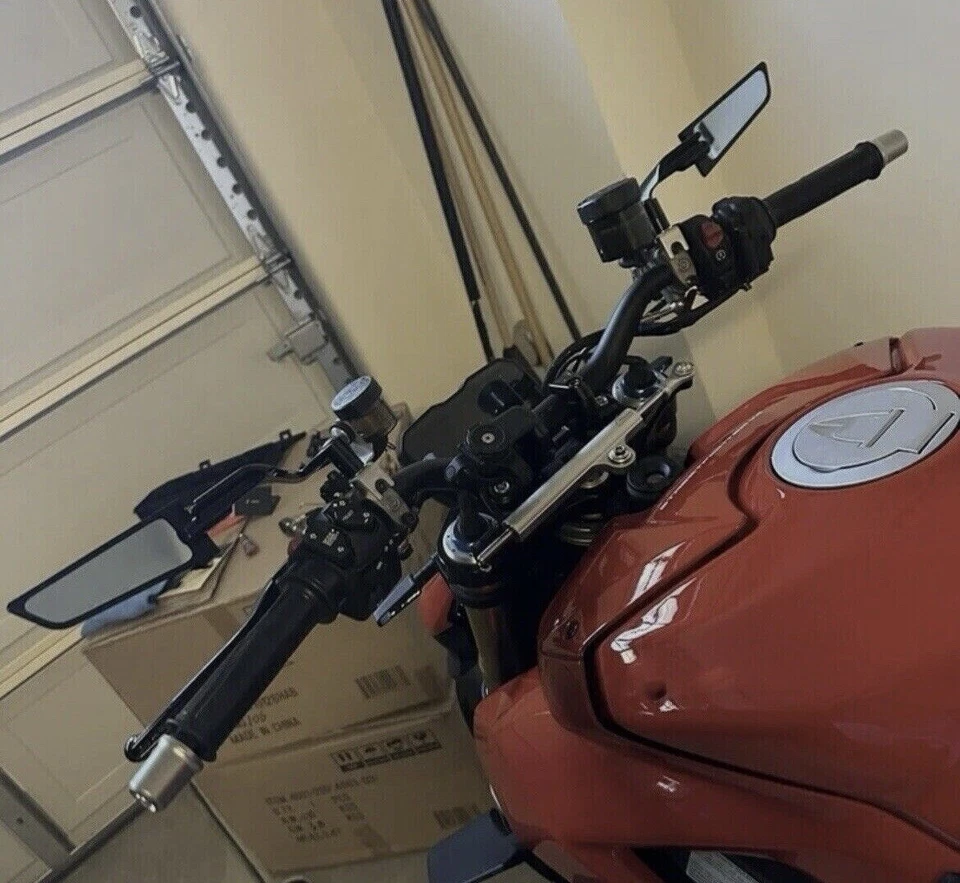 Specchietti Stealth in Alluminio Per Ducati Streetfighter V2 - V4 - V4s - Imagen 2 de 4