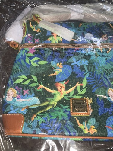 2022 Disney Parks Peter Pan Crossbody Bag by Dooney & Bourke Exact Placement NWT - Picture 2 of 6