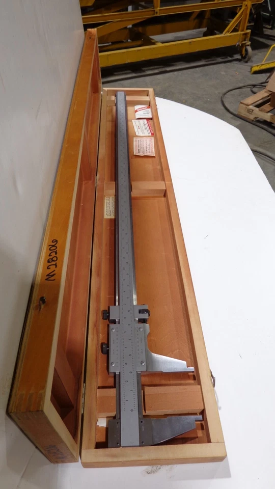 Pinza Starrett # 123-36 Master Bar Master Vernier en caja Starrett original 36" Foto 2 de 4