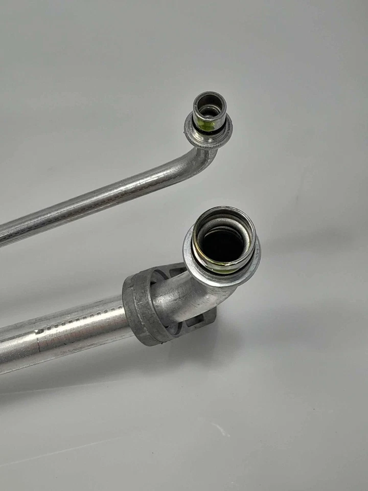 2013 - 20 Nissan Pathfinder Rear AC Pipe Liquid and Suction Hoses OEM 924623JA0B - Image 2 of 4