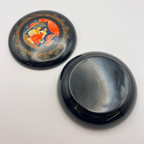 Vintage USSR Mstera Palekh Hand Painted Wooden Trinket Jewelry Lacquer Box - Picture 3 of 6