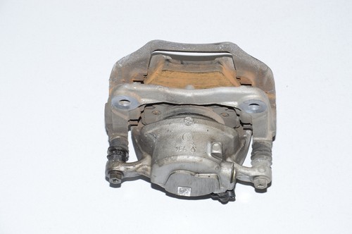 BMW G01 X3 xDrive 30d Bremssattelgehäuse rechts Caliper housing right 6882253 .