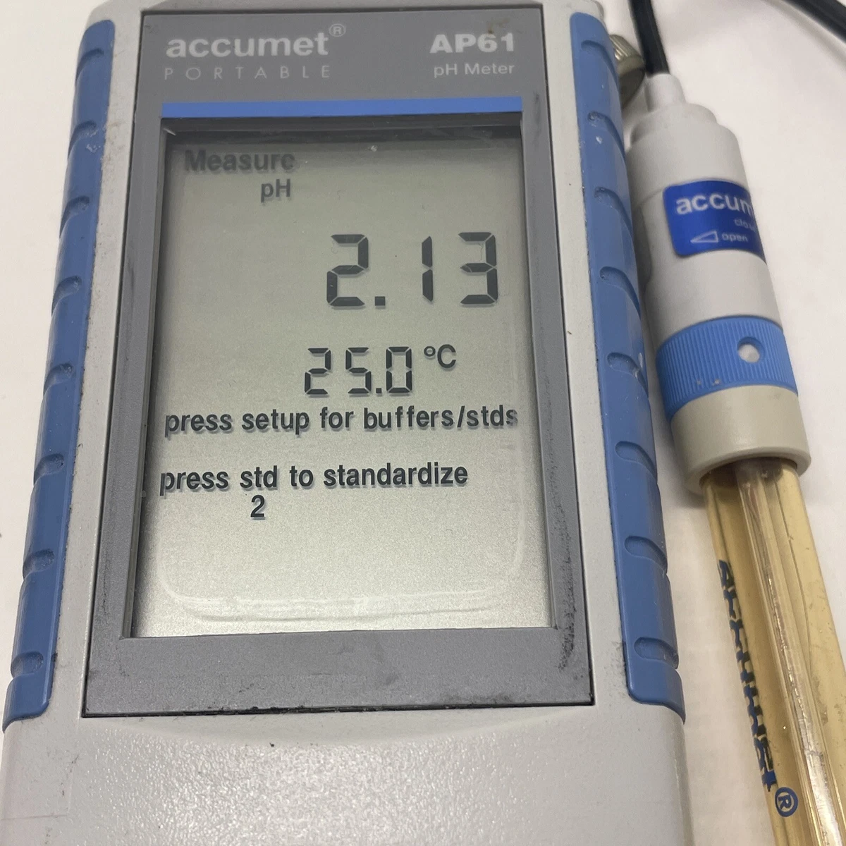 FISHER SCIENTIFIC AP61 Accumet Portable Laboratory PH Meter, 40 OFF