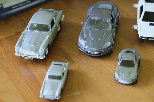 James Bond Corgi 1:36 and 1:64 collection - Picture 8 of 14
