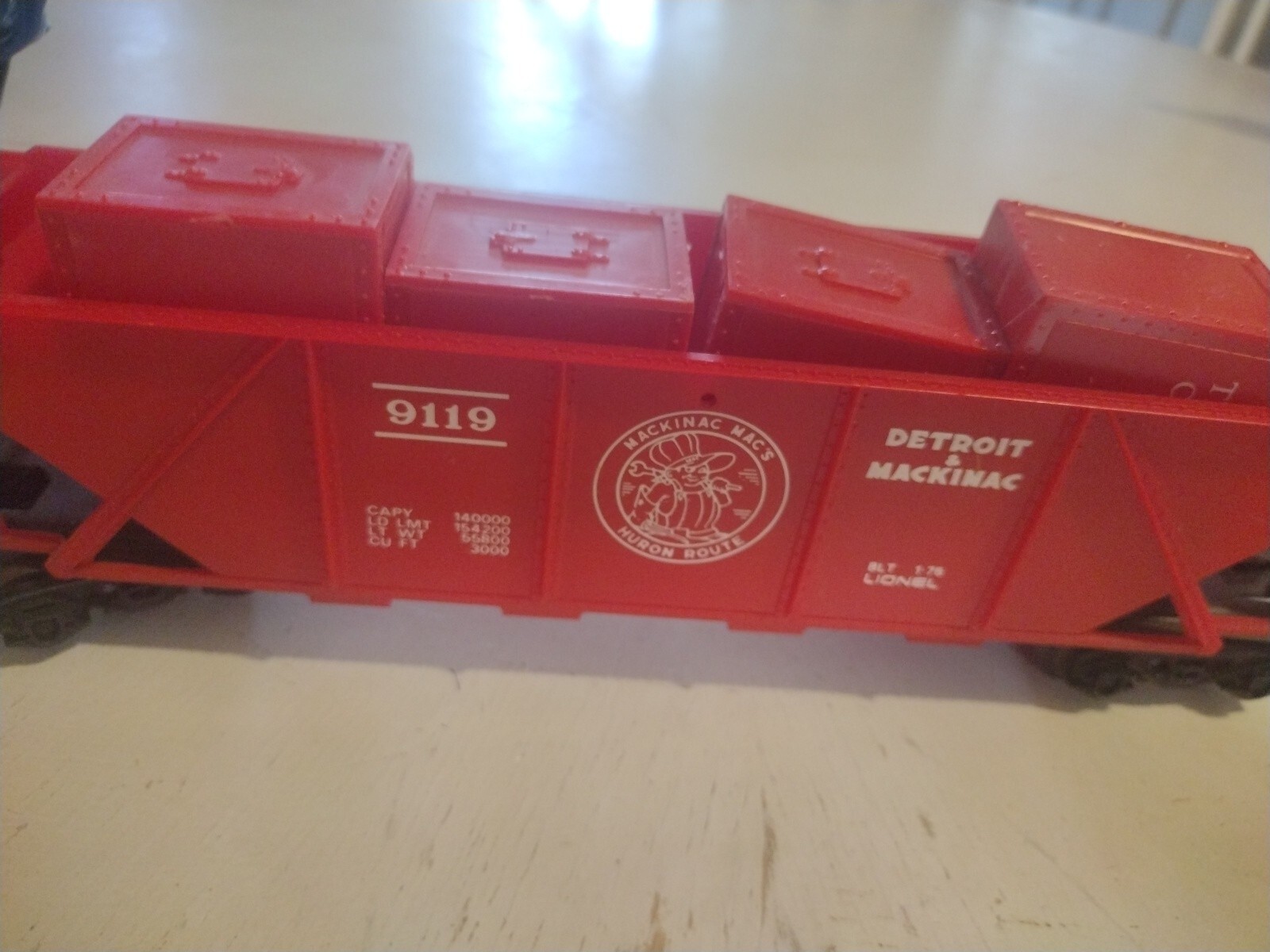 O Scale Trains Lionel Detroit Mackinac Covered Hopper 9119 eBay