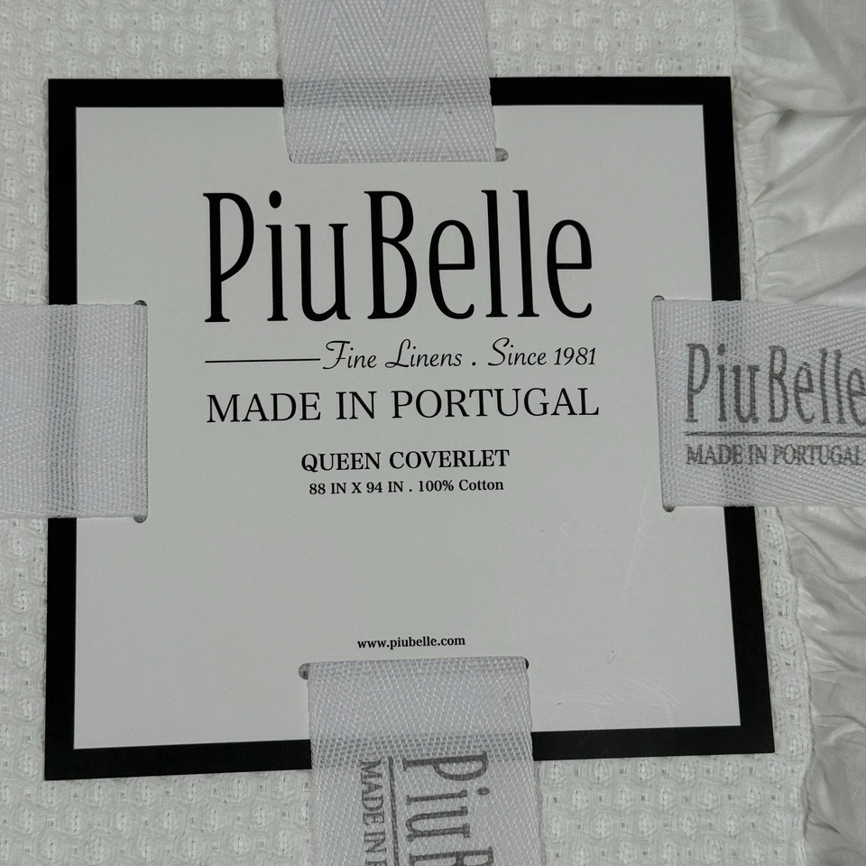 PiuBelle 葡萄牙女王棉纹理荷叶边白色毯子罩 88x94 全新 — 第 2/4 张图片